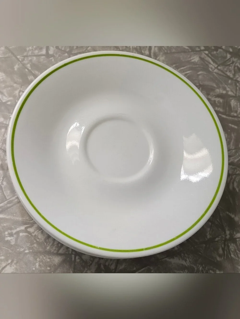 Corelle Preowned Saucer Plates White Green Spring Meadow Set of 8 6.25in